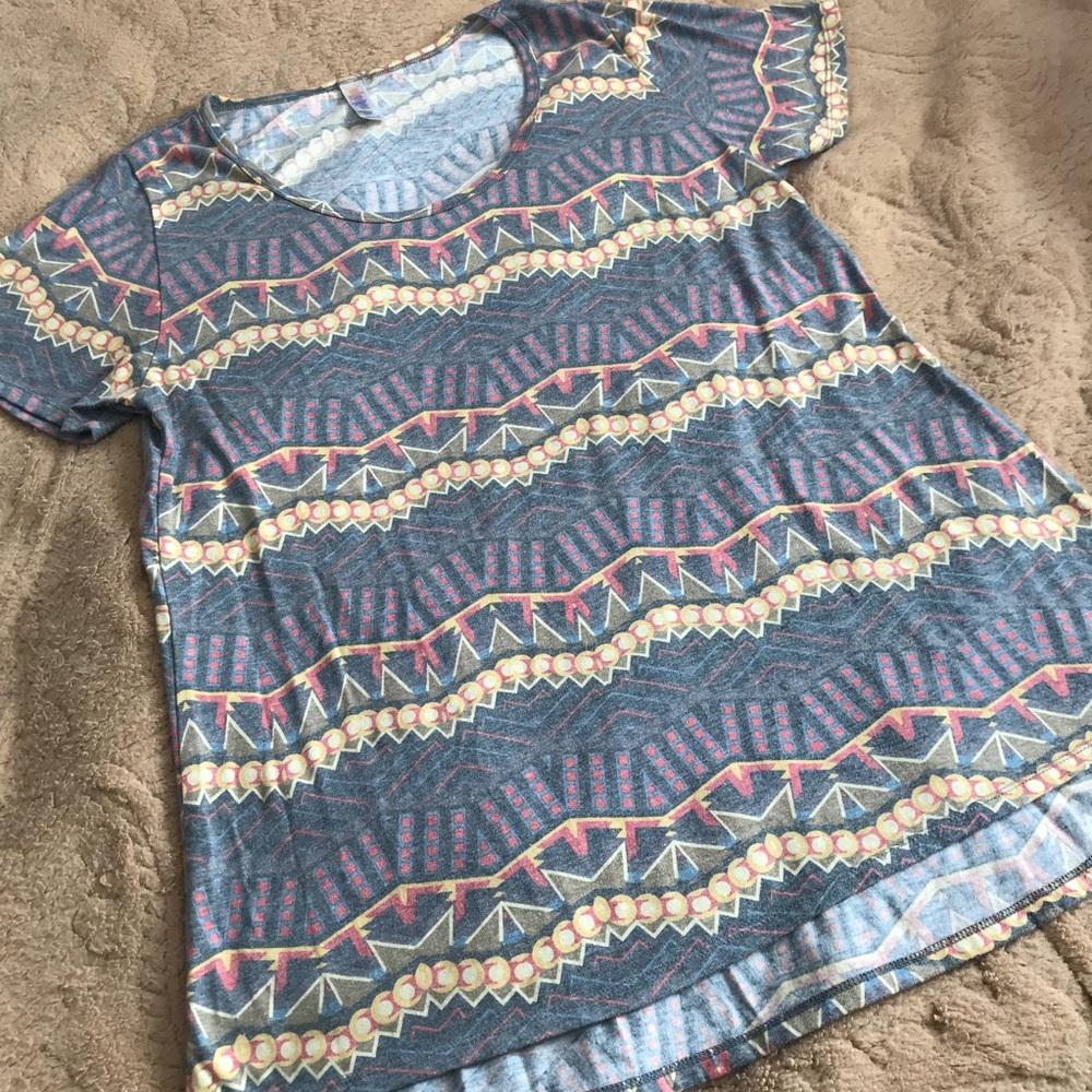 LuLaRoe Classic T